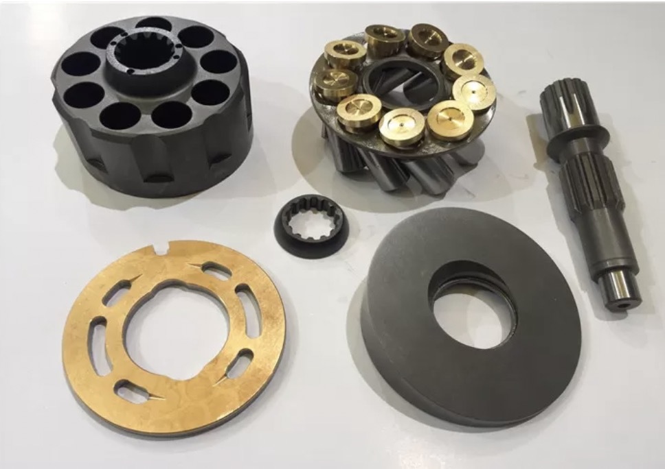 Neueste Unternehmensblogs über Standardisierung von gemischten Flotten in Russland Titel: Management von russischen gemischten Flotten: Wie standardisierte Teile Ihr Hydraulikinventar vereinfachen